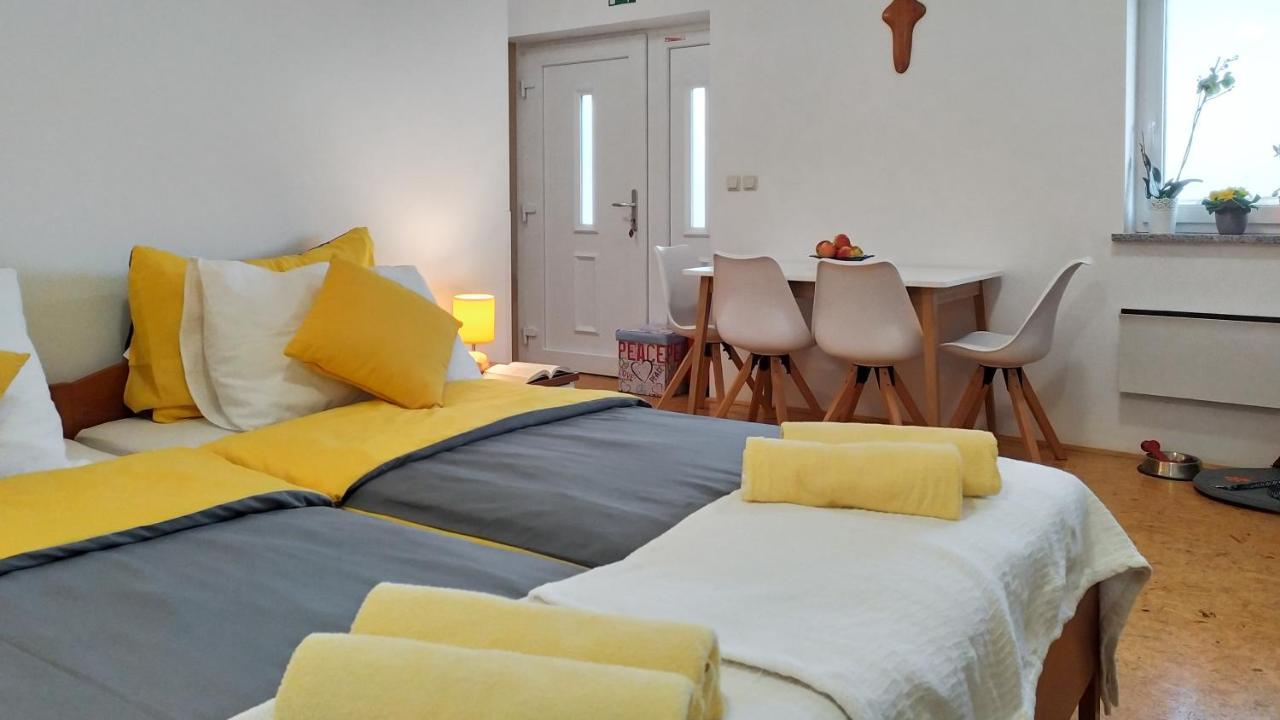 Apartments Vinska Trta Catez ob Savi Ngoại thất bức ảnh